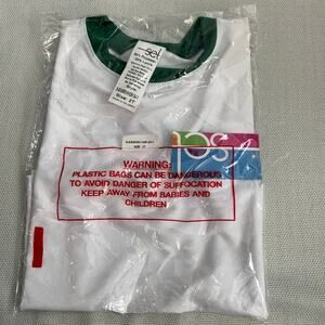 Set‎ Athletics NWT white with green size 2T athletic shirt